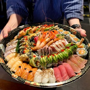 Kiro Sushi - From the chef table - Japanese Near Me - Toronto, Ontario