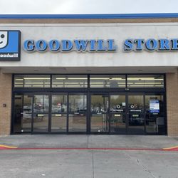 Goodwill Store - Storefront