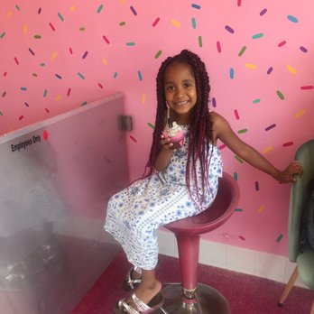 Sweet cheeks pastries - Custom Cakes Near Me - Hawthorne, California Sweet cheeks pastries - Custom Cakes Near Me - Hawthorne, California