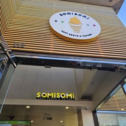 Exterior outside entrance of Somisomi - Los Angeles, California Exterior outside entrance of Somisomi - Los Angeles, California