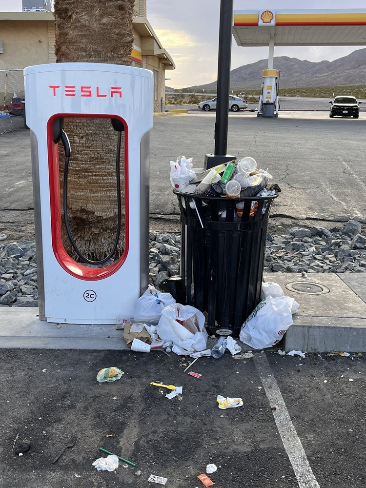 TESLA SUPERCHARGER YERMO SUNRISE CANYON ROAD Updated September 2024