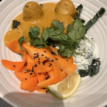 Rad Radish - NEATBALL MASALA - Vegan Near Me - San Francisco, California Rad Radish - NEATBALL MASALA - Vegan Near Me - San Francisco, California