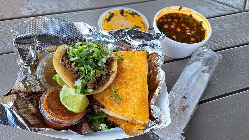 Food from Tacos El Primo