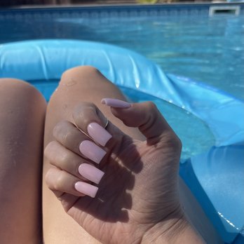 Hollywood Nails - Nail Salons Near Me - Sacramento, California Hollywood Nails - Nail Salons Near Me - Sacramento, California