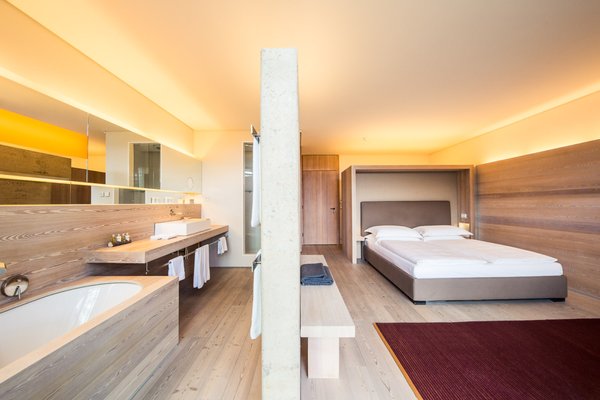 Vigilius Mountain Resort by null