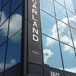 Ford & Garland Auto Radio