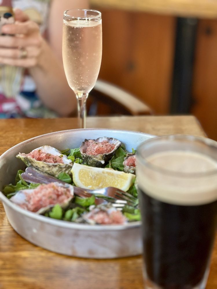 COAST CAFE Updated August 2024 176 Photos & 313 Reviews 46 Wharf