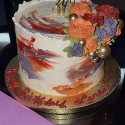 Yunique Cake Designs