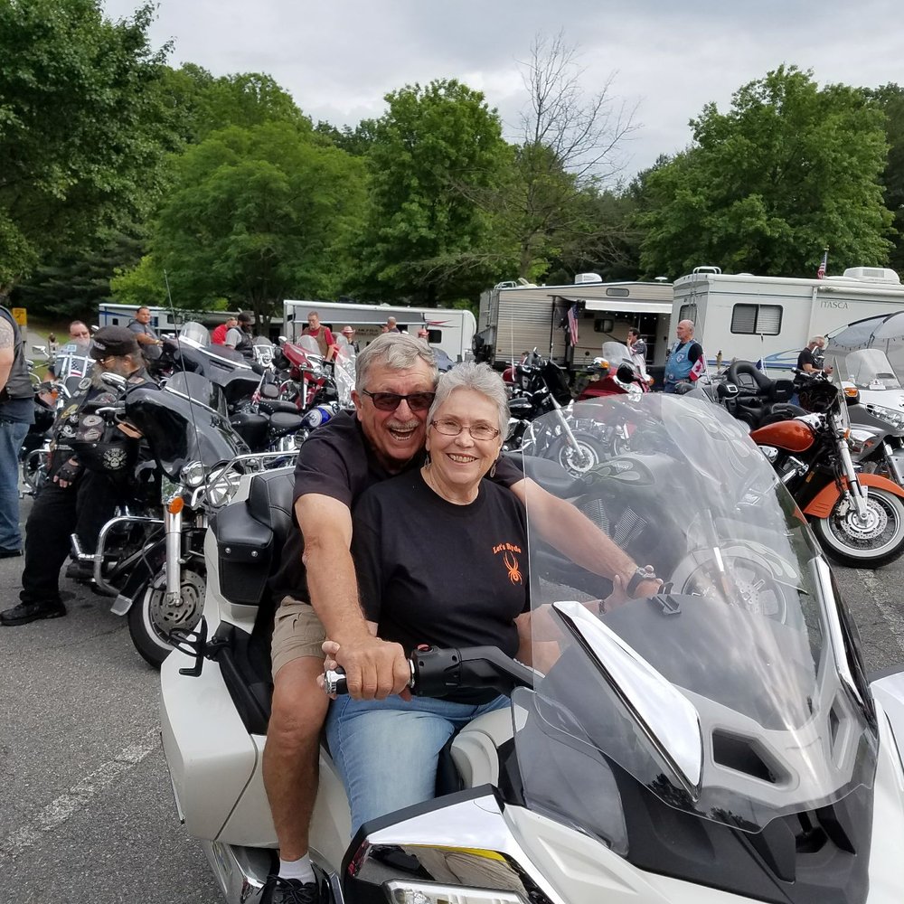 Capitol KOA - Great couple enjoying the day. - Campgrounds Near Me - Millersville, Maryland