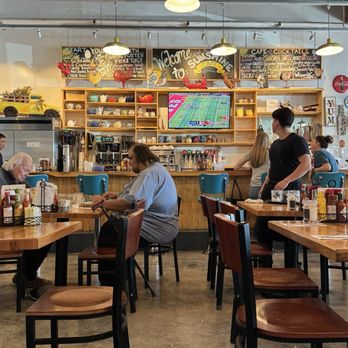 Sunshine Cafe - Fun bar area - Cafes Near Me - Napa, California Sunshine Cafe - Fun bar area - Cafes Near Me - Napa, California