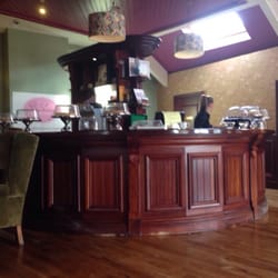 Horse & Jockey - Lots of cakes to choose from the coffee bar