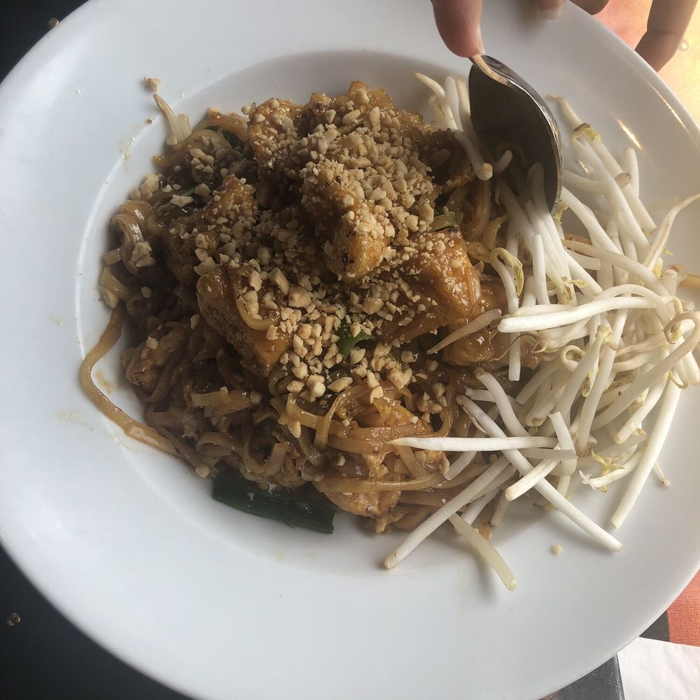Thai Tanium Restaurant - L7. Pad Thai Lunch Special - Thai Near Me - Gaithersburg, Maryland Thai Tanium Restaurant - L7. Pad Thai Lunch Special - Thai Near Me - Gaithersburg, Maryland