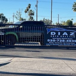 Exterior outside entrance of Diaz Auto Sale - Glendale, Arizona Exterior outside entrance of Diaz Auto Sale - Glendale, Arizona