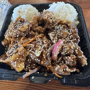 Lucky Start - Sesame Beef - Food Trucks Near Me