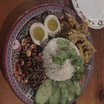 Kedai Makan - Nasi Lemak (Vo, VVo, GF) - Malaysian Near Me - Seattle, Washington
