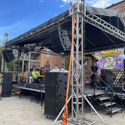 Dally In the Alley - Stage in the alley