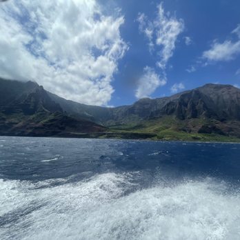 Na Pali Experience - Boating Near Me - Kekaha, Hawaii Na Pali Experience - Boating Near Me - Kekaha, Hawaii