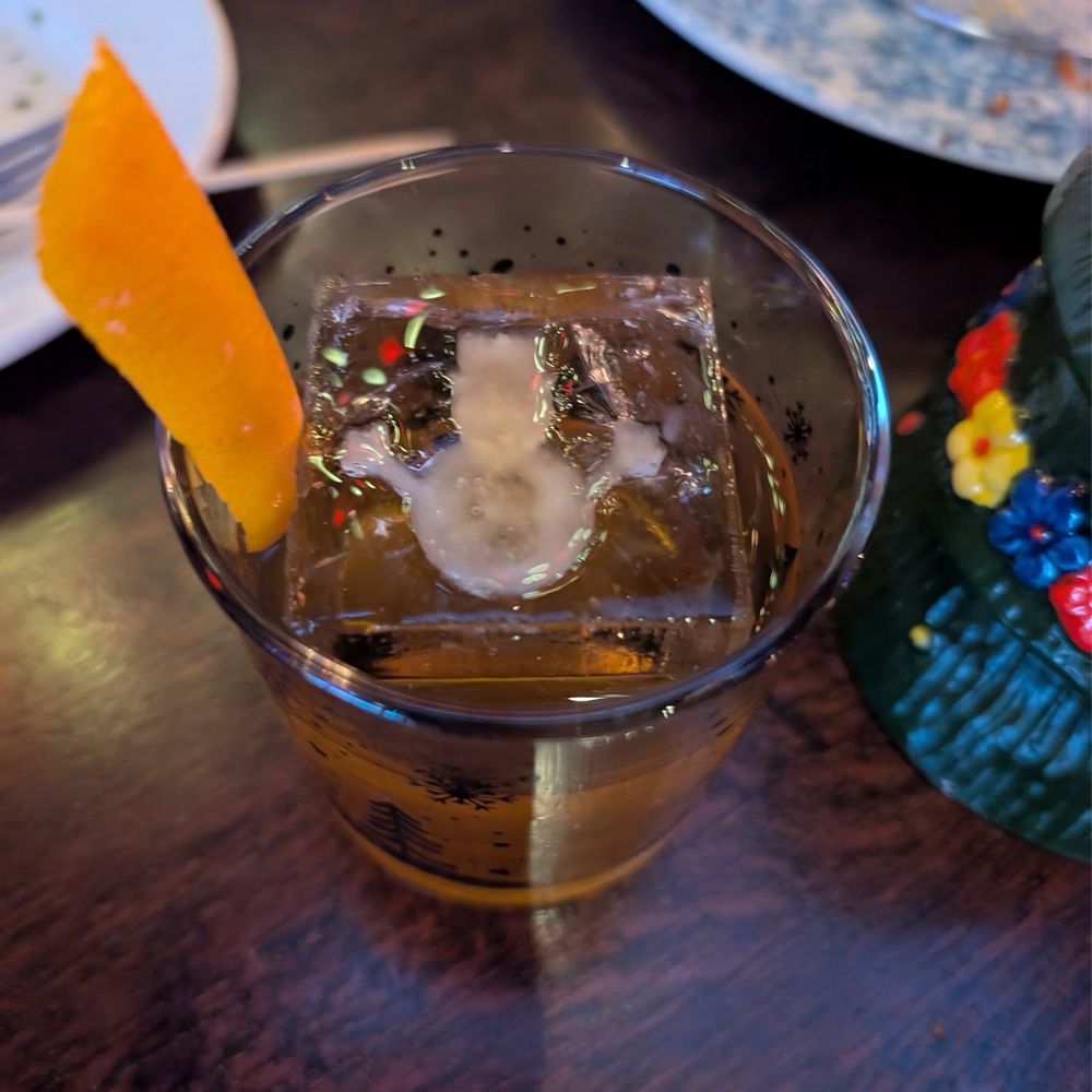Red Cow North Loop - Red Nose Room - Old Fashioned - New American Near Me - Minneapolis, Minnesota Red Cow North Loop - Red Nose Room - Old Fashioned - New American Near Me - Minneapolis, Minnesota