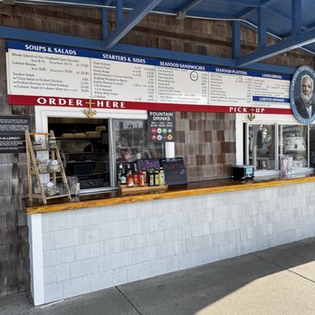 Captain Scott's Lobster Dock - Menu - Seafood Near Me - New London, Connecticut