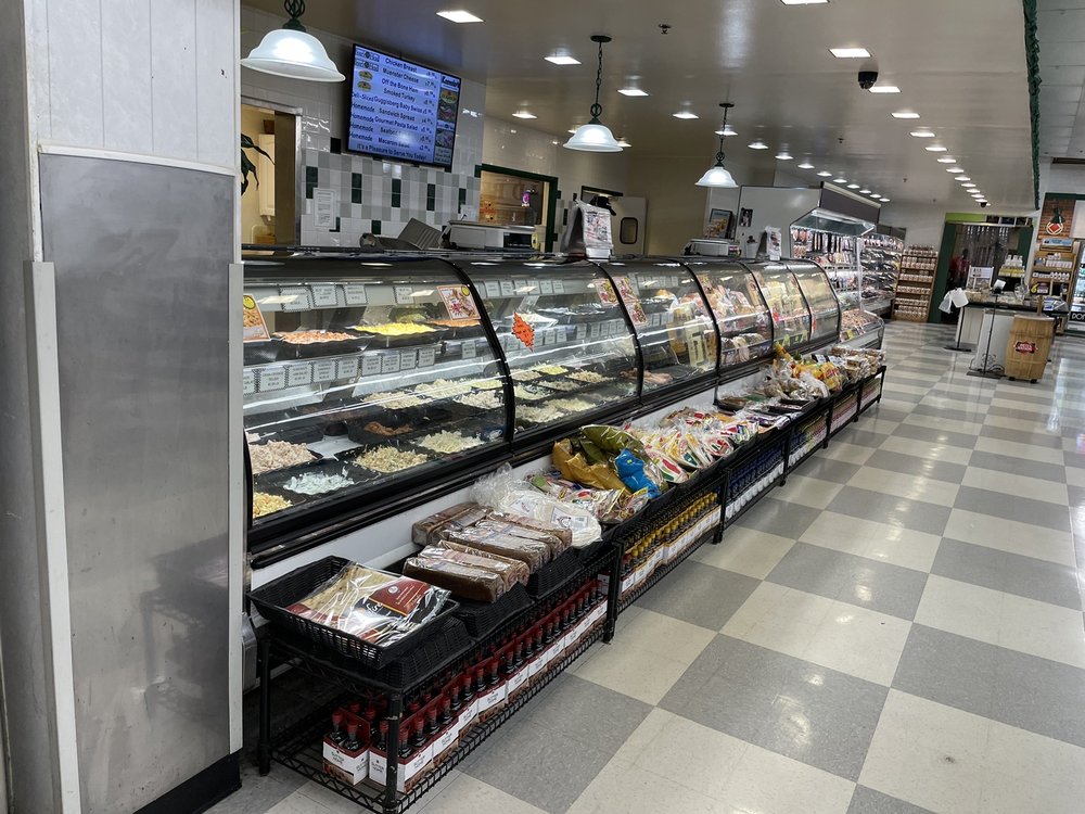 Kazmaier's Market Logo