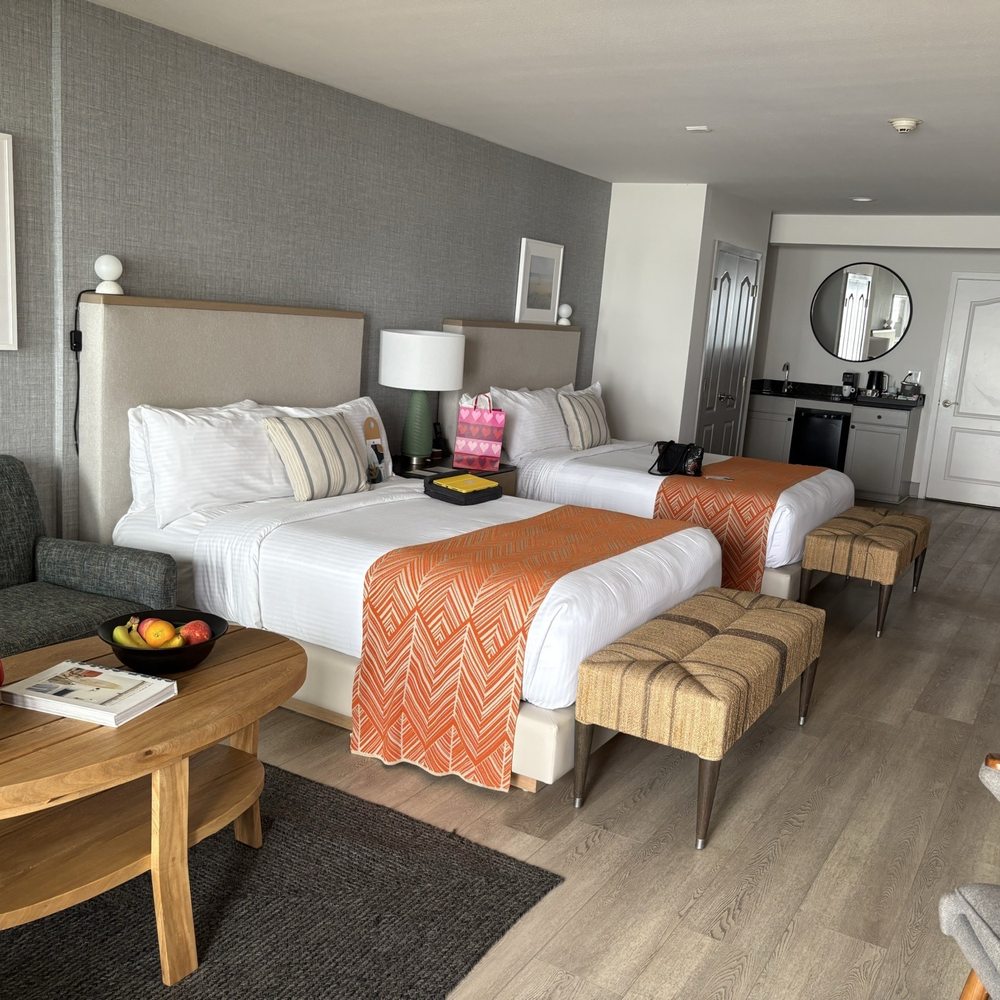 Beach Terrace - Our room - Hotels Near Me - Carlsbad, California