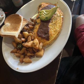 The Oink Cafe - Tucson - Omelette with potatoes and toast - Breakfast & Brunch Near Me - Tucson, Arizona The Oink Cafe - Tucson - Omelette with potatoes and toast - Breakfast & Brunch Near Me - Tucson, Arizona