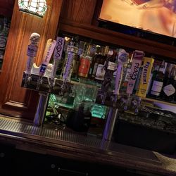 2nd Avenue Saloon & Sports Bar