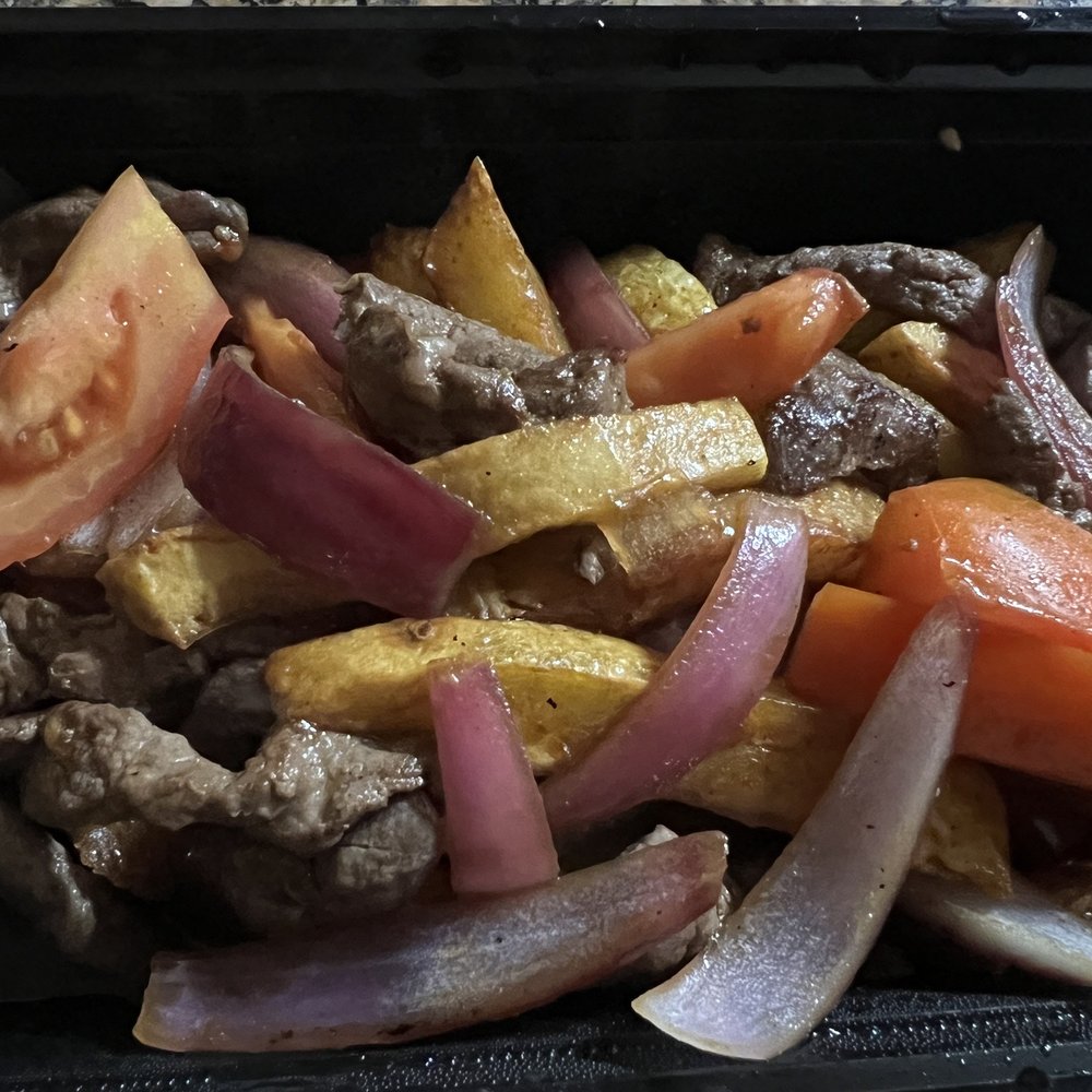 Lomo Saltado to go