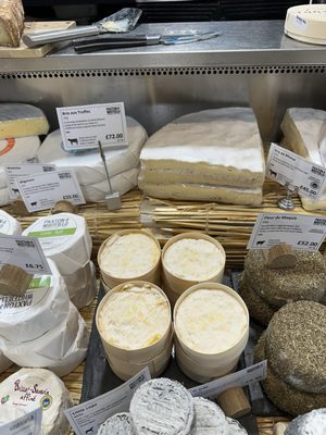 Paxton & Whitfield by null