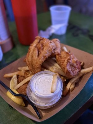 Scalawags Whitefish & Chips by null