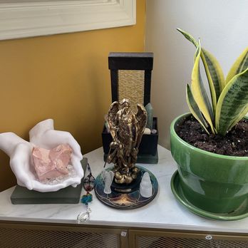 Calma Naturale - Beautiful, Healing Environment - Reiki Near Me Calma Naturale - Beautiful, Healing Environment - Reiki Near Me