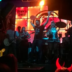 María María - Banda en vivo