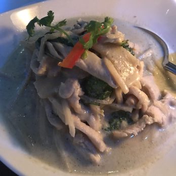Soontorn Bahn Thai - Thai Near Me - Oakville, Ontario Soontorn Bahn Thai - Thai Near Me - Oakville, Ontario