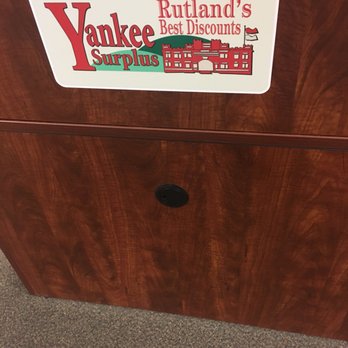 Yankee Surplus - The outlet for the Vermont Country Store. - Thrift Stores Near Me - Rutland, Vermont