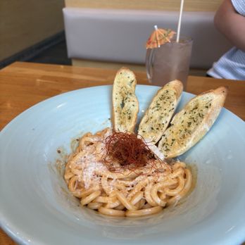 Tendon Kohaku - Spicy Rose Cream Udon - Japanese Near Me - Vancouver, British Columbia