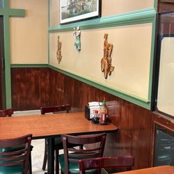 China Garden Restaurant - Dining area