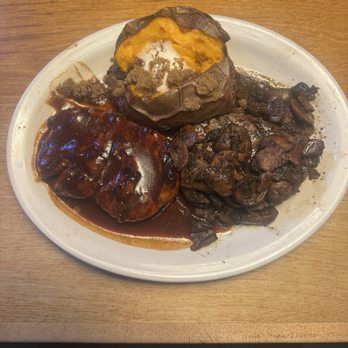 Texas Roadhouse - Bbq chicken & sirloin with sweet potato - Steakhouses Near Me - Menifee, California Texas Roadhouse - Bbq chicken & sirloin with sweet potato - Steakhouses Near Me - Menifee, California
