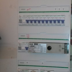 Julien Pons - Remplacement complet de tableaux électriques