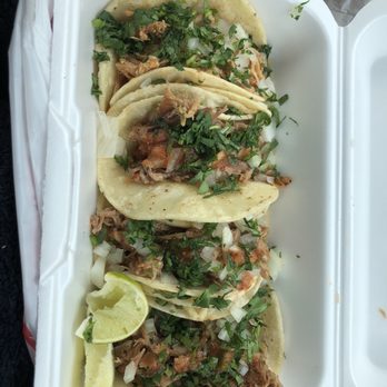 Burrito House Spokane - Chicken taco on top and three pork tacos...not gonna lie I'm convinced the tortillas are house made. - Mexican Near Me - Spokane, Washington
