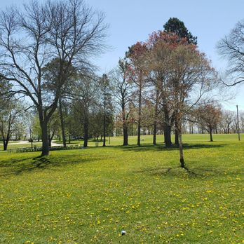 Doctors Park - Parks Near Me - Fox Point, Wisconsin