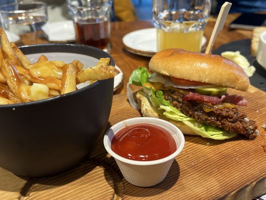 The Velvet Restaurant and Lounge by null