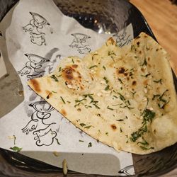 Cardamom Progressive Indian Dining - Knoblauch Naan