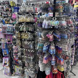 Disney & FL Gifts Clearance Store