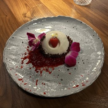 Adelina - Raspberry Dessert - Italian Near Me - Detroit, Michigan