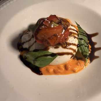 Bar Mutz - Di Stefano Burrata - Cocktail Bars Near Me - Westwood, New Jersey