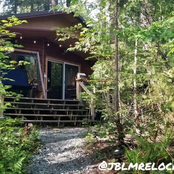 Betsy's Cabins at Mount Rainier - Vacation Rentals Near Me
