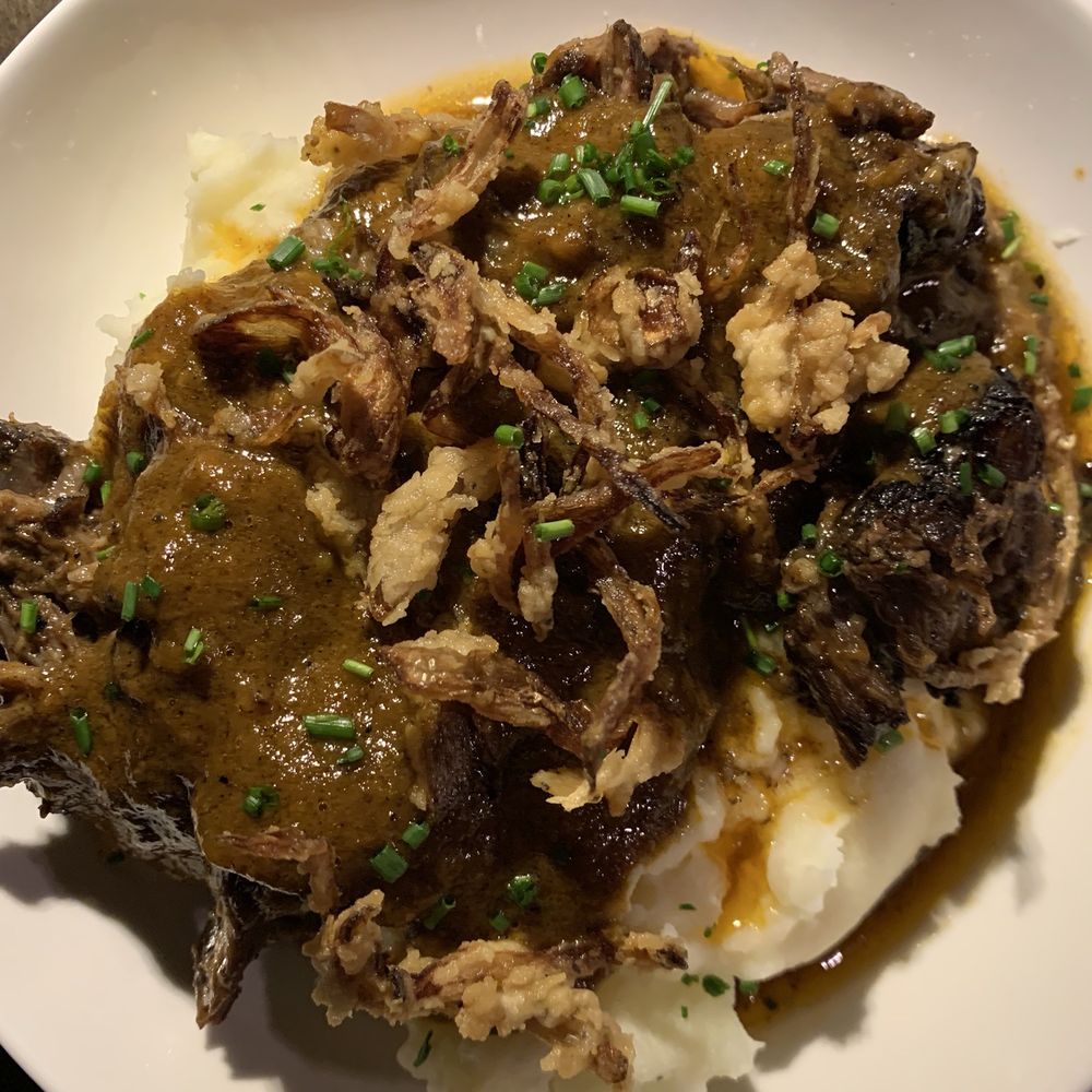 Victory East - Oxtail and mashed potatoes - Chicken Wings Near Me - Austin, Texas Victory East - Oxtail and mashed potatoes - Chicken Wings Near Me - Austin, Texas