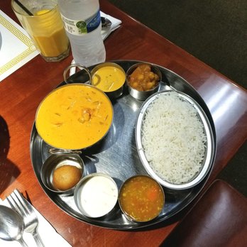 Masala Indian Cuisine - Chicken tikka masala trimmings - Indian Near Me - Daytona Beach, Florida Masala Indian Cuisine - Chicken tikka masala trimmings - Indian Near Me - Daytona Beach, Florida