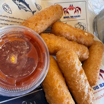 Crab Du Jour - Mozzarella Cheese Sticks - Seafood Near Me - Melrose Park, Illinois Crab Du Jour - Mozzarella Cheese Sticks - Seafood Near Me - Melrose Park, Illinois
