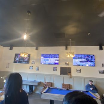 Pop's Public House - Updated pool table area - New American Near Me - Gilroy, California Pop's Public House - Updated pool table area - New American Near Me - Gilroy, California